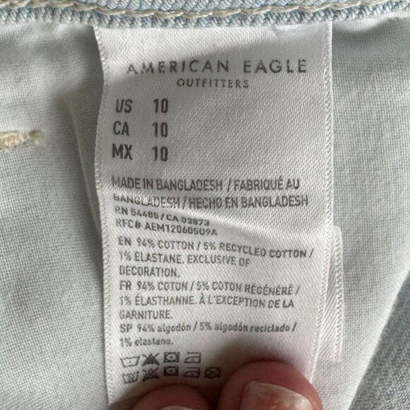 American Eagle Mom Short size 10 - Picture 3 of 4